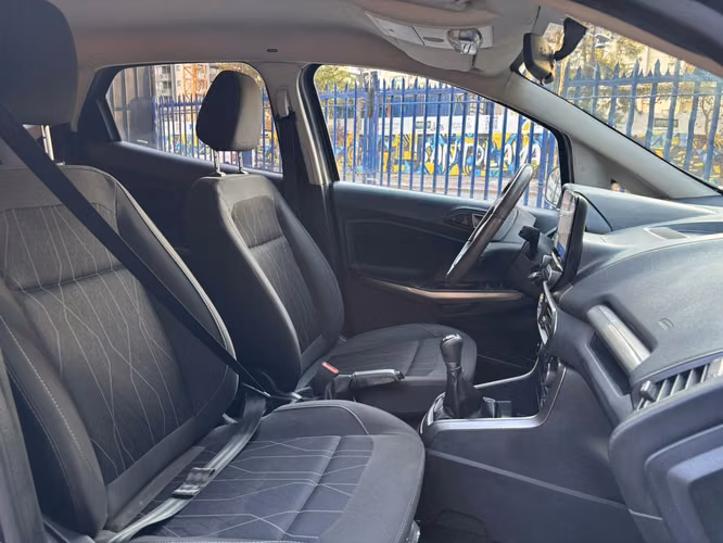 2022 Ford Ecosport 1.5 SE 4x2 MT 5P