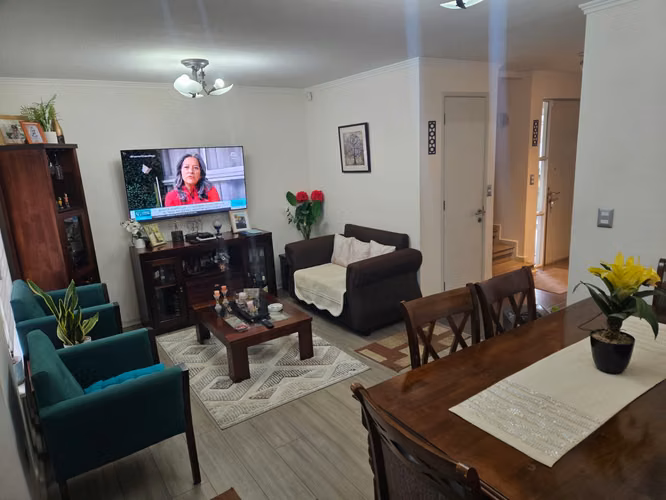 SE ARRIENDA Casa en Condominio Altos del Maipo en Temuco