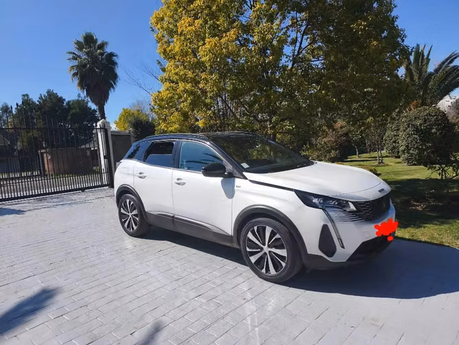 Peugeot 3008 GT, 2023 - Imagen 4