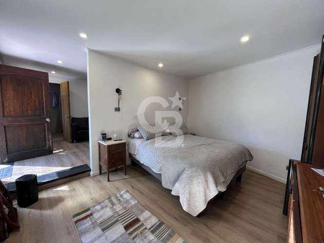 Casa de ensueño moderna: comodidad y diseño único - Imagen 18