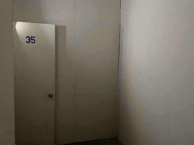 Departamento 3D, 2 baños Condominio Los Conquistadores.