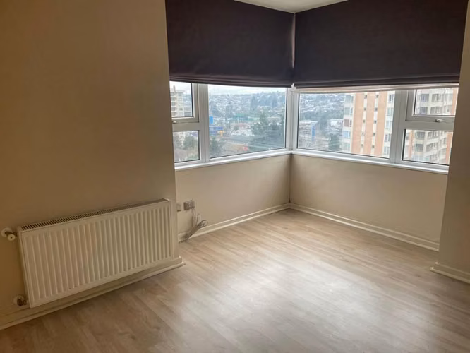 Departamento 3D, 2 baños Condominio Los Conquistadores.