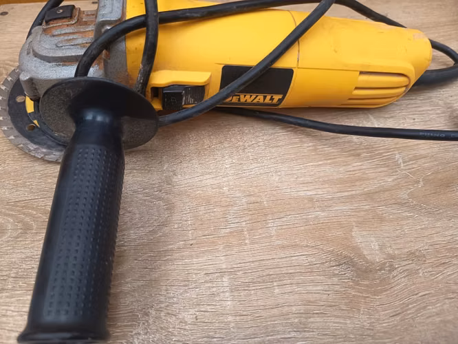 Herramientas DeWalt y Bosch