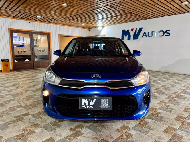 KIA RIO 5 EX - Imagen 10