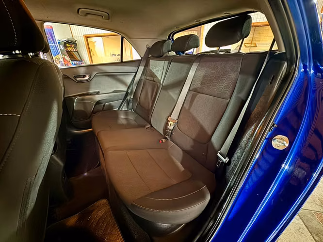 KIA RIO 5 EX - Imagen 11