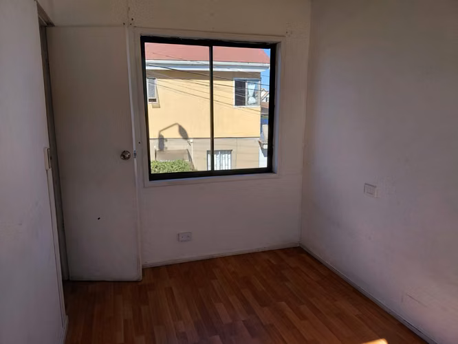 Se arrienda casa de dos pisos en Quilpue. Altura paradero 28 y medio