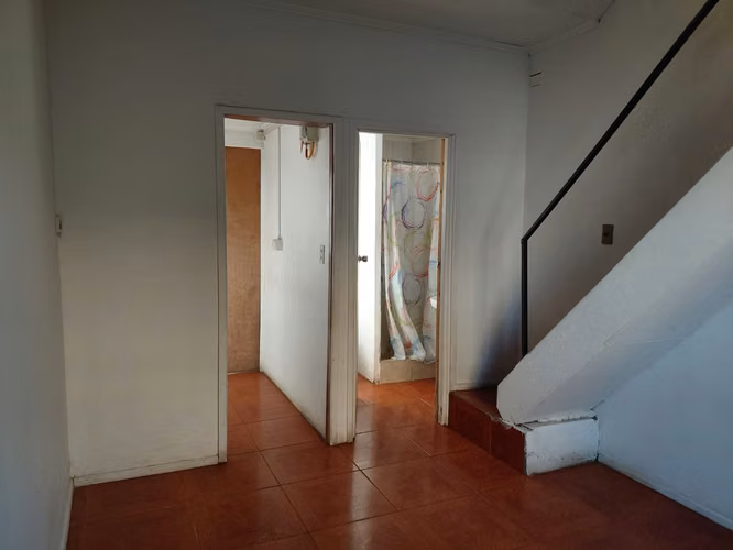 Se arrienda casa de dos pisos en Quilpue. Altura paradero 28 y medio