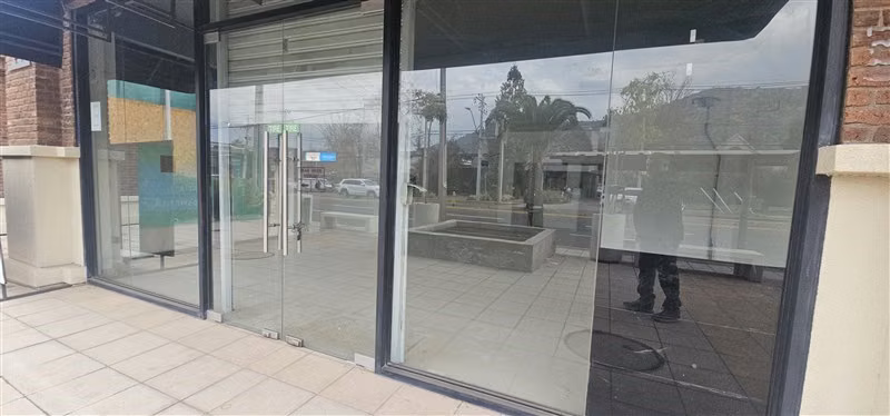 Local Comercial en arriendo en Lo Barnechea - Imagen 5