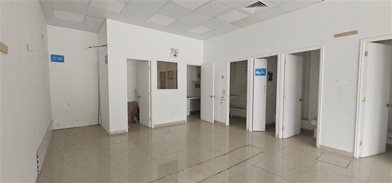 Local Comercial en arriendo en Lo Barnechea - Imagen 17
