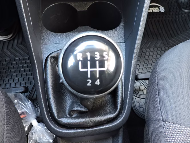 VOLKSWAGEN SAVEIRO CD 4X2 1.6 2025 - Imagen 10