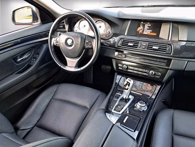 BMW 520 I 2.0 AUT 2015