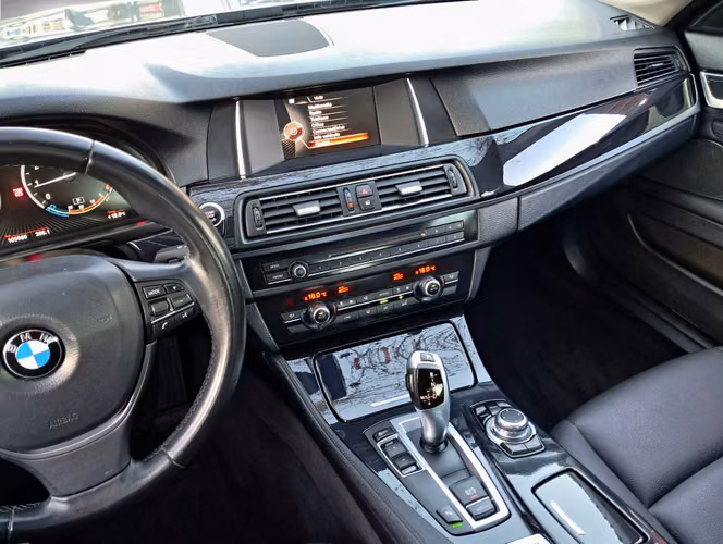 BMW 520 I 2.0 AUT 2015