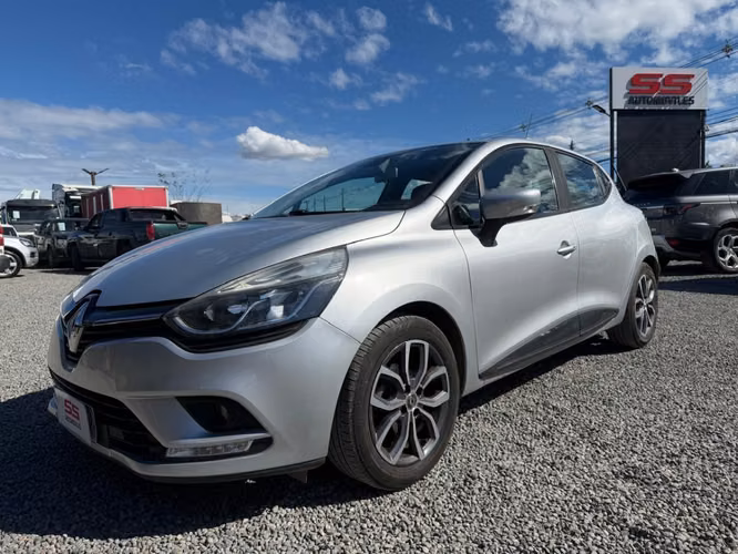 RENAULT CLIO IV 1.2 HB MT5 2017