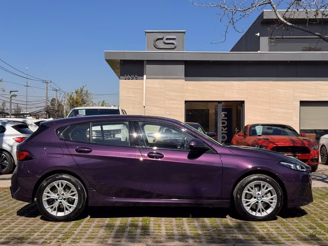 BMW 118 HATCHBACK 1.5 AT 2025