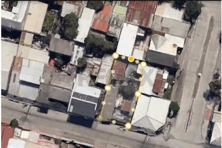 Potencial de inversion-venta terreno 200 m2