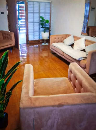 Venta casa 3 pisos. Sector Sur. Iquique - Imagen 2