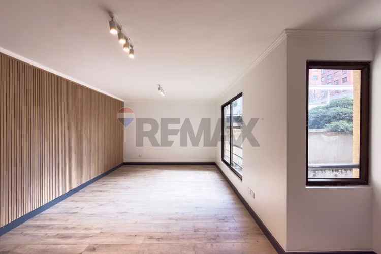 Venta espectacular depto m escuela militar 2d2b