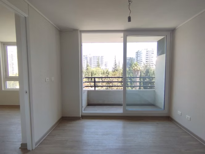 ARRIENDO 1D 1B CON BODEGA Y ESTACIONAMIENTO EN MACUL 3401 - Imagen 13
