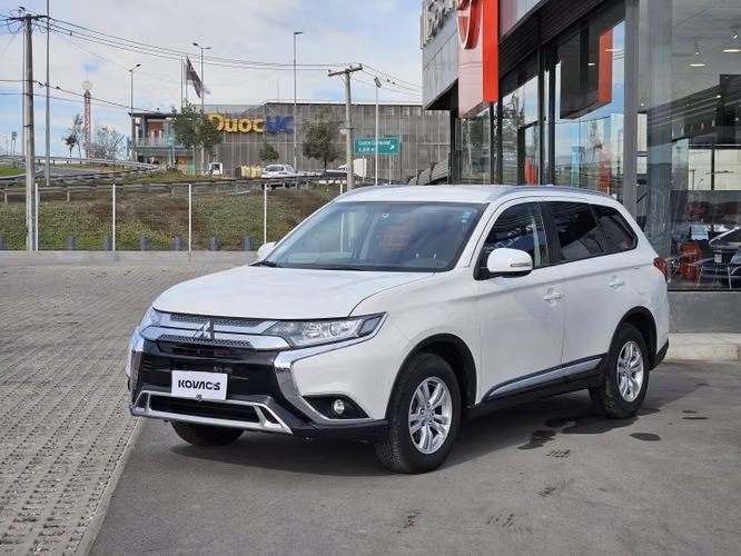 Mitsubishi Outlander Glx At 4x2 2.0 2023