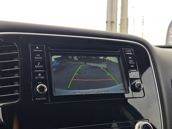 Mitsubishi Outlander Glx At 4x2 2.0 2023