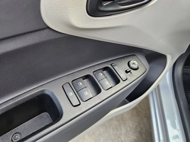 Hyundai Grand I10 Ai3  Sedan 1.2 At Plus Fl 2026