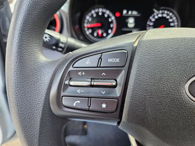 Hyundai Grand I10 Ai3  Sedan 1.2 At Plus Fl 2026