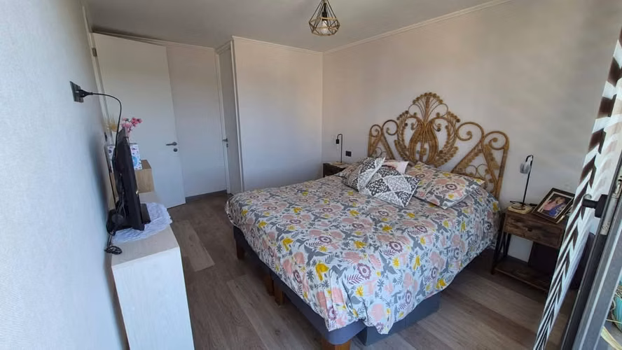 Moderno amplio un dormitorio - Imagen 3