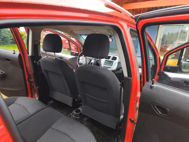 Chevrolet spark gt lt 2020 segundo dueño - Imagen 4