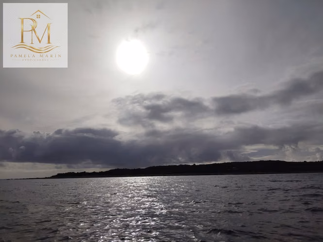 Se vende 16 Hás Isla Desertores Chaitén