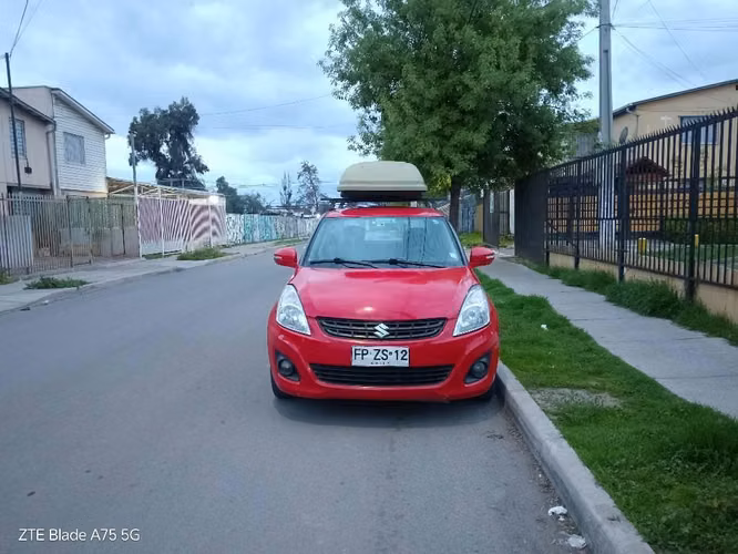 Suzuki swift Dzire 2013