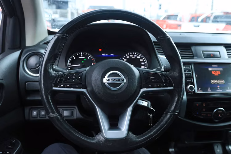 NISSAN NAVARA MT 4X2 2021 XE DIESEL FULL EQUIPO CON AC DOBLE CABINA - Imagen 11