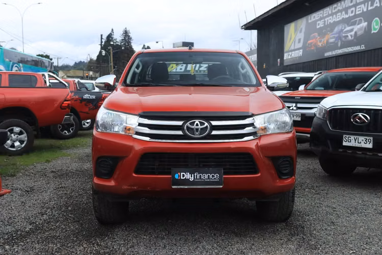 TOYOTA HILUX DX AÑO 2019 FULL EQUIPO 4X4 2.4 CAJA 6TA DOBLE CABINA