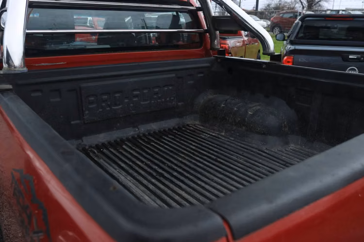 TOYOTA HILUX DX AÑO 2019 FULL EQUIPO 4X4 2.4 CAJA 6TA DOBLE CABINA