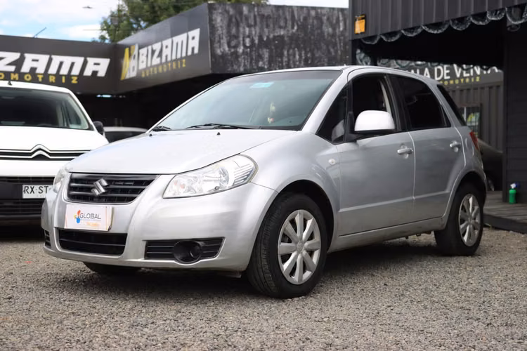 AUTO SUZUKI SX4 2014 1.6 MT BENCINA FULL EQUIPO UNICA DUEÑA !!
