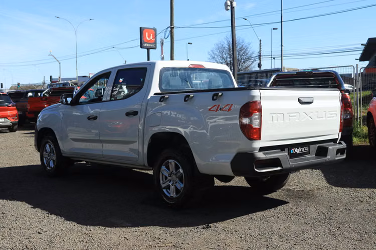 CAMIONETA MAXUS T60 2023 4X4 DIESEL 2.8L MT UNICA DUEÑA - Imagen 5