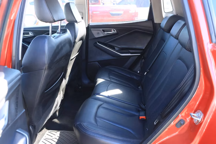 CHANGAN CS15 AÑO 2022 FULL EQUIPO SUV AUTOMATICO TOPE DE LINEA