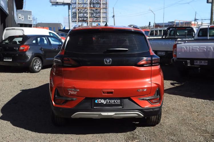 CHANGAN CS15 AÑO 2022 FULL EQUIPO SUV AUTOMATICO TOPE DE LINEA