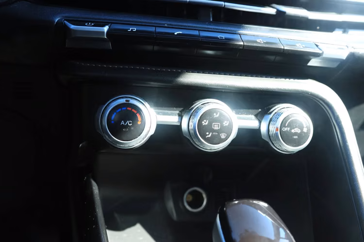 CHANGAN CS15 AÑO 2022 FULL EQUIPO SUV AUTOMATICO TOPE DE LINEA