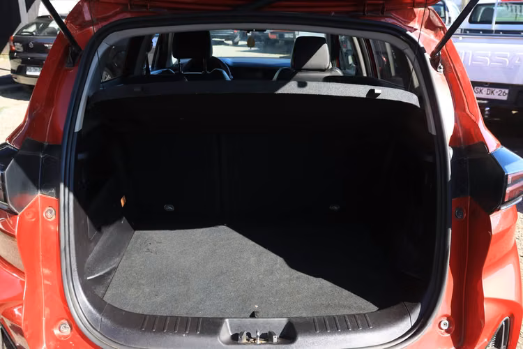 CHANGAN CS15 AÑO 2022 FULL EQUIPO SUV AUTOMATICO TOPE DE LINEA