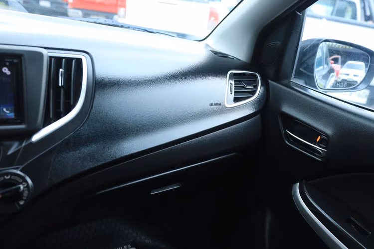 SUZUKI BALENO AUTO AÑO 2018 MOTOR 1.4L CAJA MT FULL AC 2 DUEÑOS