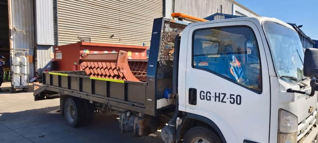 Camion grua chevrolet npr - Imagen 2