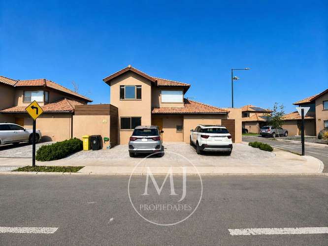 Casa familiar Remanso de Chicureo (180903) - Imagen 2