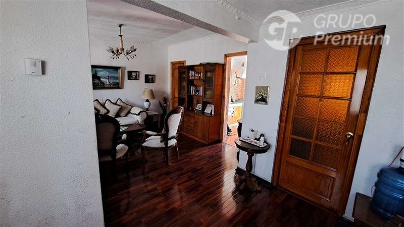 Casa remodelada y amoblada en Estacion Central 3D1B - Imagen 12