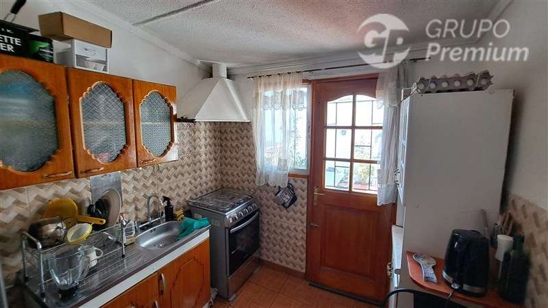 Casa remodelada y amoblada en Estacion Central 3D1B - Imagen 15