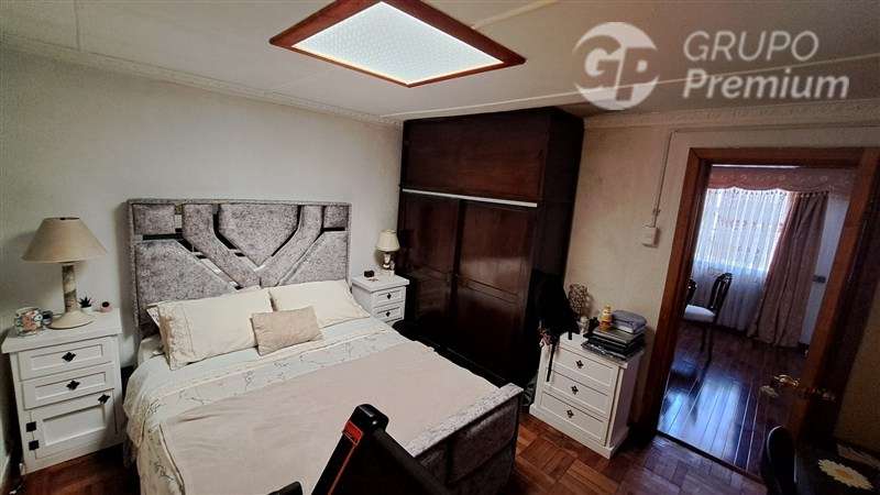 Casa remodelada y amoblada en Estacion Central 3D1B - Imagen 16
