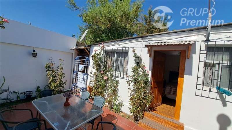 Casa remodelada y amoblada en Estacion Central 3D1B - Imagen 7