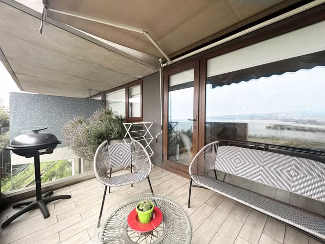 VENTA DEPARTAMENTO EN EDIFICIO CERRO BARÓN, VALPARAISO - Imagen 3