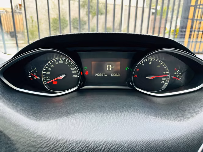 PEUGEOT 308 FELINE BLUEHDI 2017