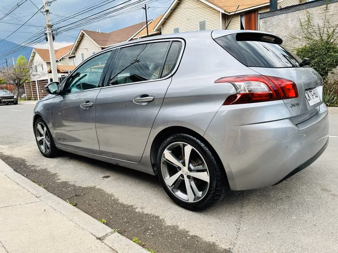 PEUGEOT 308 FELINE BLUEHDI 2017