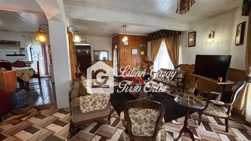 Casa en venta de 5 dorm. en Tomé
